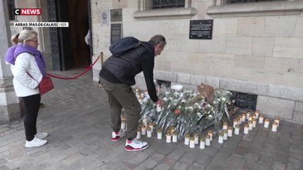 Attentat d'Arras : une veillée en hommage à Dominique Bernard