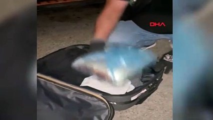 OSMANİYEŞÜPHELİ YOLCUNUN VALİZİNDEN 2 KİLO 600 GRAM UYUŞTURUCU ÇIKTI