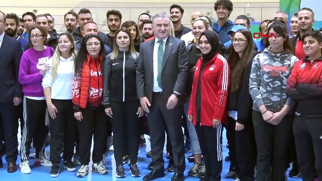 QUELS SONT LES MATCHS AUJOURD'HUI？ Quel match a lieu le 17 octobre ? Quels matchs y a-t-il ce soir, sur quelle chaîne sont-ils diffusés, est-ce en clair ?