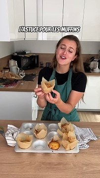 Petit hack pour emballer vos muffins et surtout ne pas avoir besoin de moule pour les sortir !! (Bon mes carrés sont un peut trop gros mais sinon c’est ultra pratique !!)