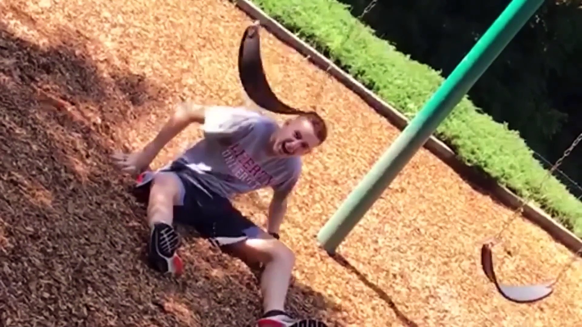 It's Unexpected That Fails Actions Make You Laugh All Day _ LIFE AWESOME