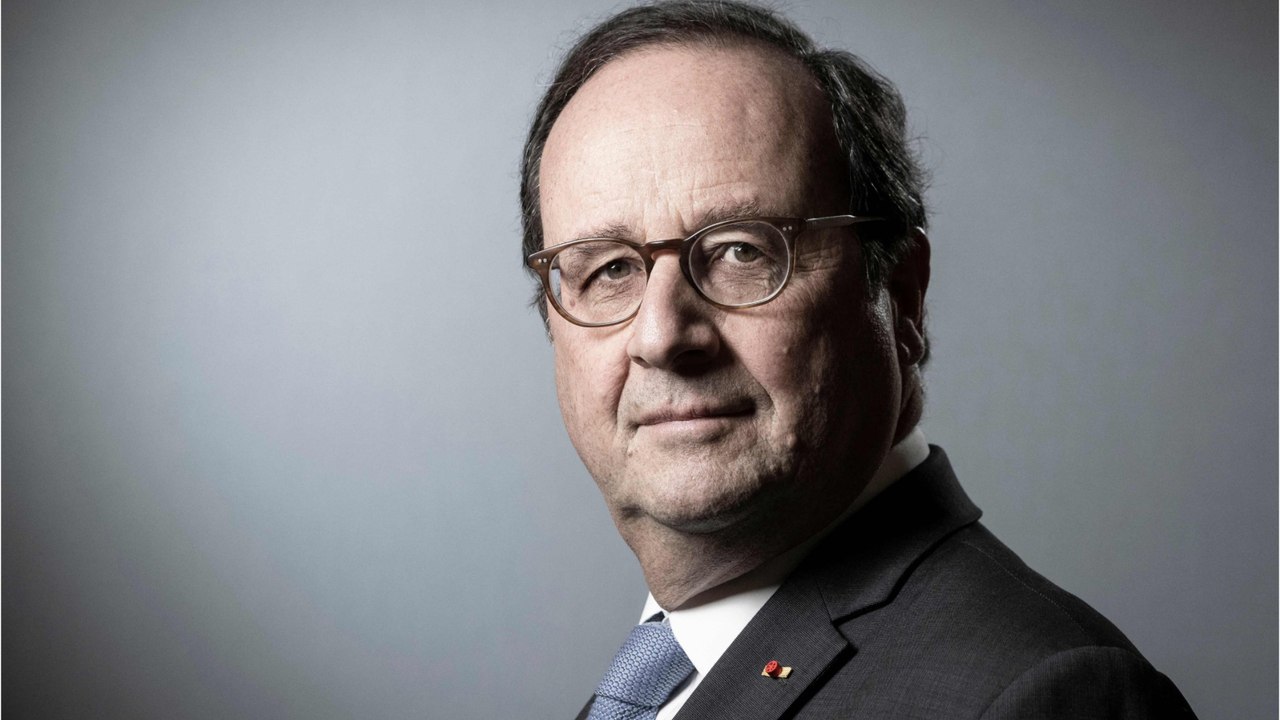 Voici - "On peut toujours douter" : François Hollande taquine Jean-Michel Apathie sur le plateau de Quotidien