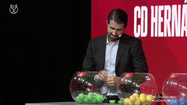 SORTEO COPA DEL REY | La reacción de los jugadores del HERNAN CORTES cuando les ha tocado el BETIS