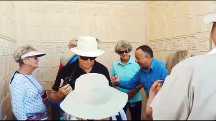 الإنتهاء من إعادة تركيب مستنسخ طبق الأصل من قائمة ملوك الكرنك بمعبد الآخ منو بمعابد الكرنك