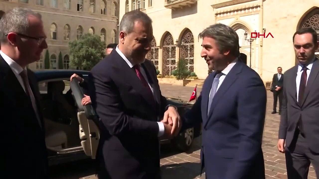 Le ministre des Affaires étrangères Hakan Fidan a assisté à la cérémonie d'ouverture officielle du bâtiment du ministère libanais des Affaires étrangères restauré par TIKA.