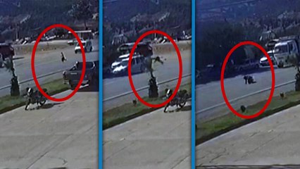 Gaziantep’te hafif ticari aracın çarptığı Emine öldü; kaza anı kamerada