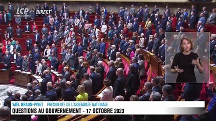 Download Video: Attaque à Arras: Regardez les députés observer une minute de silence à l'Assemblée nationale en hommage à Dominique Bernard mais aussi à Samuel Paty