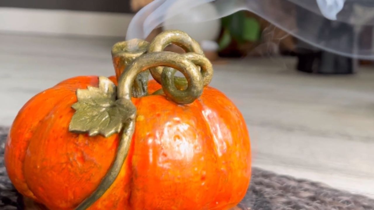 Clay artist pumpkins-up her creativity with a smokin' DIY cone burner