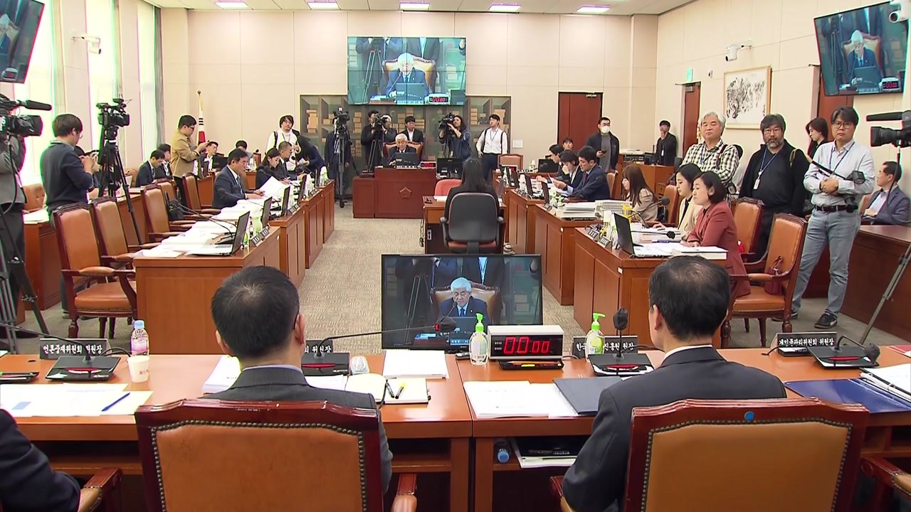 '한국노총 불참'·'김문수 정치 중립' 놓고 공방 / YTN