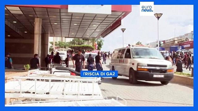 La catastrofe umanitaria aleggia su Gaza: mancano acqua e cibo e gli ospedali sono al collasso