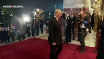 Çin Devlet Başkanı Xi, Rusya Devlet Başkanı Putin’i kapıda karşıladı