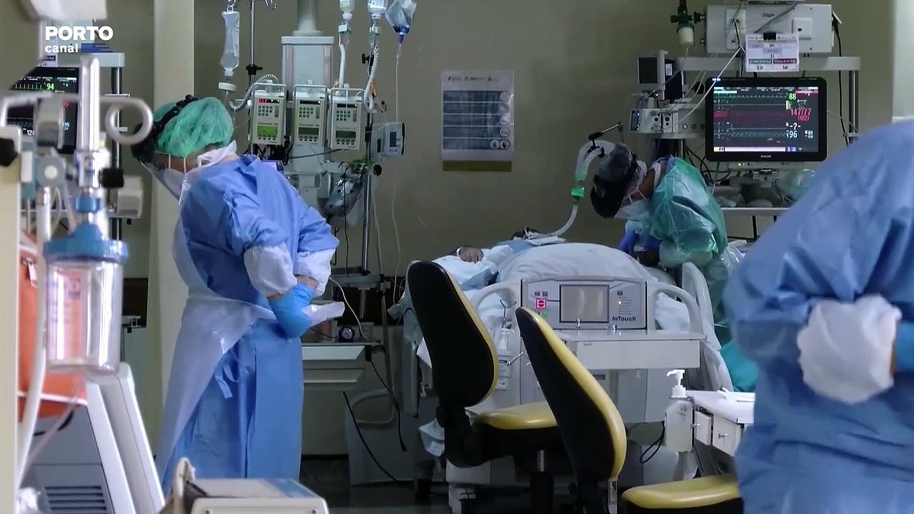 Escusas de médicos do Hospital de Gaia