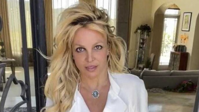 GALA VIDÉO - Britney Spears : 16 ans après, elle révèle enfin pourquoi elle s’est rasé la tête