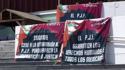 Download Video: Trabajadores del Poder Judicial paralizaron el periférico para exigir que no eliminen fideicomisos