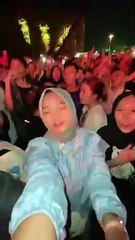 Cantik Betul perempuan ini