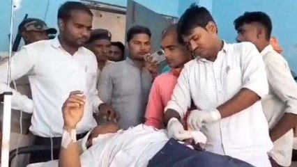 पश्चिमी चंपारण: दो बाइकों की भिड़ंत में तीन जख्मी, हालत गंभीर