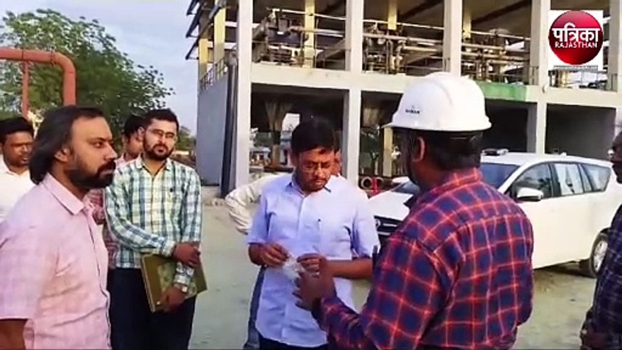 यहां कलक्टर ने अ​धिकारियों के साथ किया निरीक्षण, उपचारित जल के नमूनों की जांच के दिए आदेश