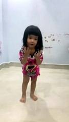 Tiny Dancers Unleashed: Joyful Moves with Linh Nhi and Friends