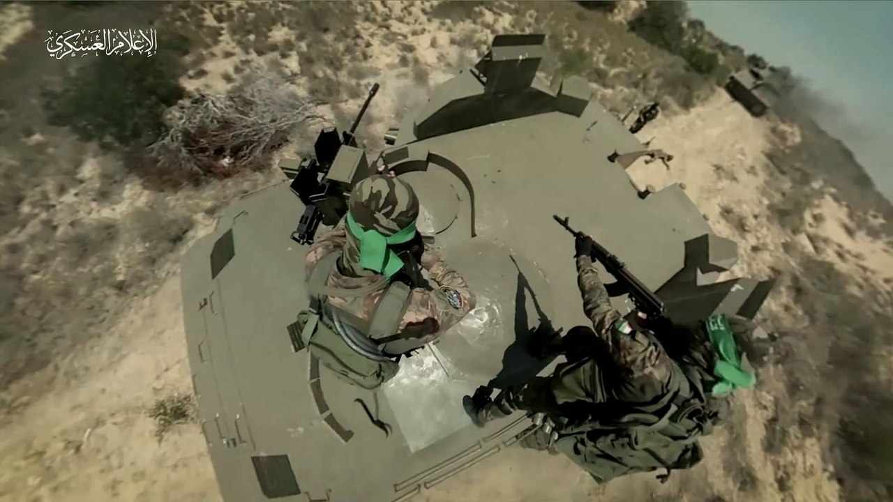 Sebuah pesan kepada pasukan darat Inilah yang menanti Anda ketika Anda memasuki Gaza - A message to ground troops This is what awaits you when you enter Gaza  - رسالة إلى القوات البرية هذا ما ينتظركم عند دخولكم غزة