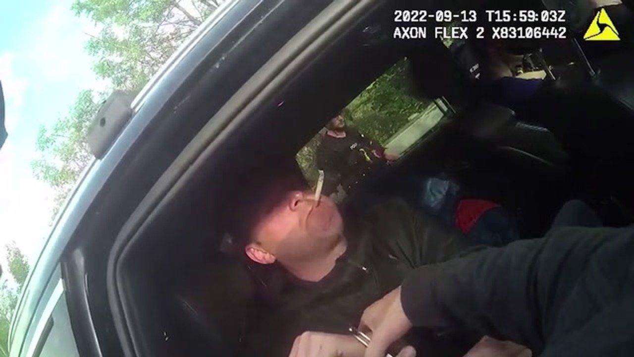 Bodycam Arrest Footage Of Suspects In The Murde...