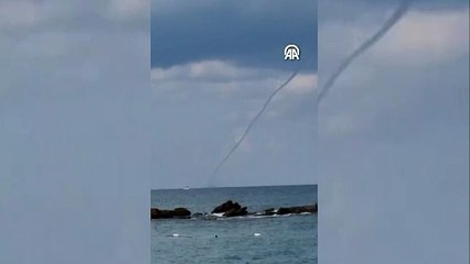 Alanya'da denizde hortum oluştu