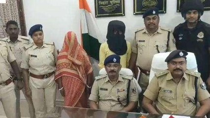 BREAKING: तीन पिस्टल के साथ बाइक सवार एक महिला समेत दो तस्कर गिरफ्तार