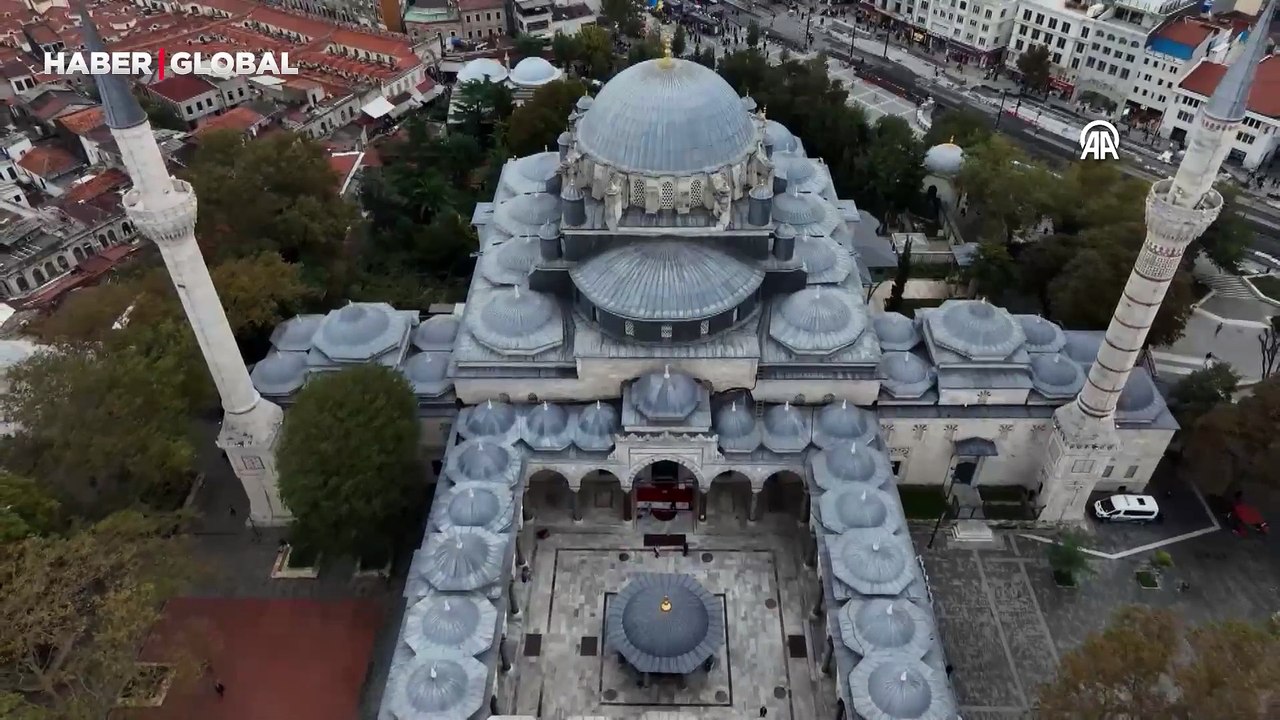 İstanbul'da Filistin'de hayatını kaybedenler için gıyabi cenaze namazı kılındı