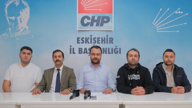 CHP Eskişehir İl Gençlik Kolları Başkanı Diler: 21 yaşındaki bir genç bu hayattan beklentilerini kaybetmişse bunun sorumlusu bu hayatı dayatanlardır