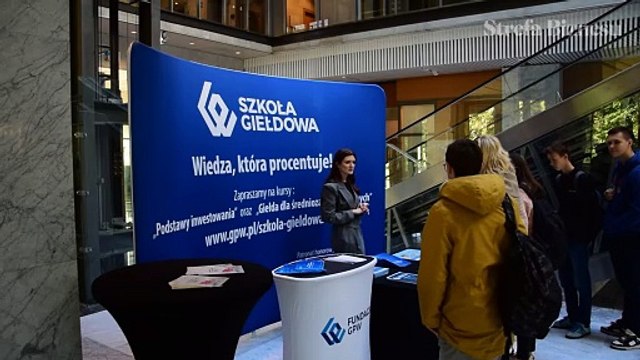 Strefa Biznesu: Polacy muszą się nauczyć postawy oszczędzać długoterminowego