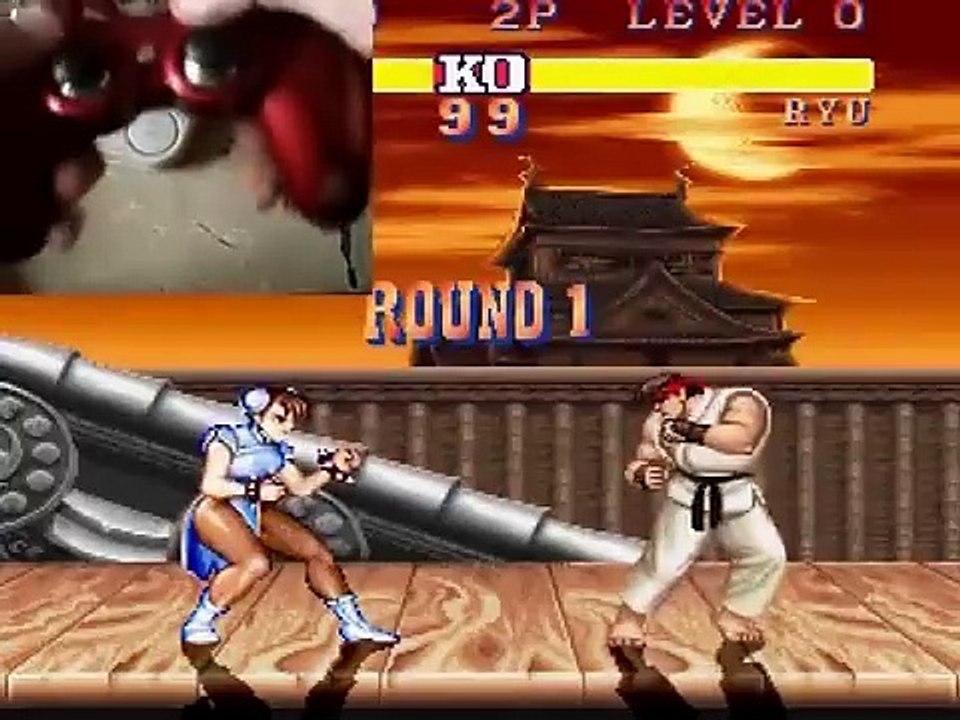 Ryu le pide una cita Chun li en pleno Juego
