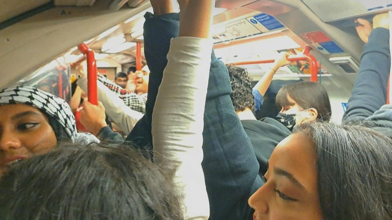 Pro-palästinensische Sprechchöre in der Londoner U-Bahn