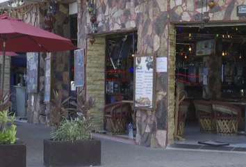 Por “Lidia”, ordenan cierre de negocios desde las 2 PM en Puerto Vallarta