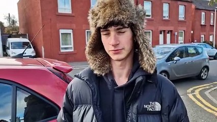 Christmas shopping - online or in-store?