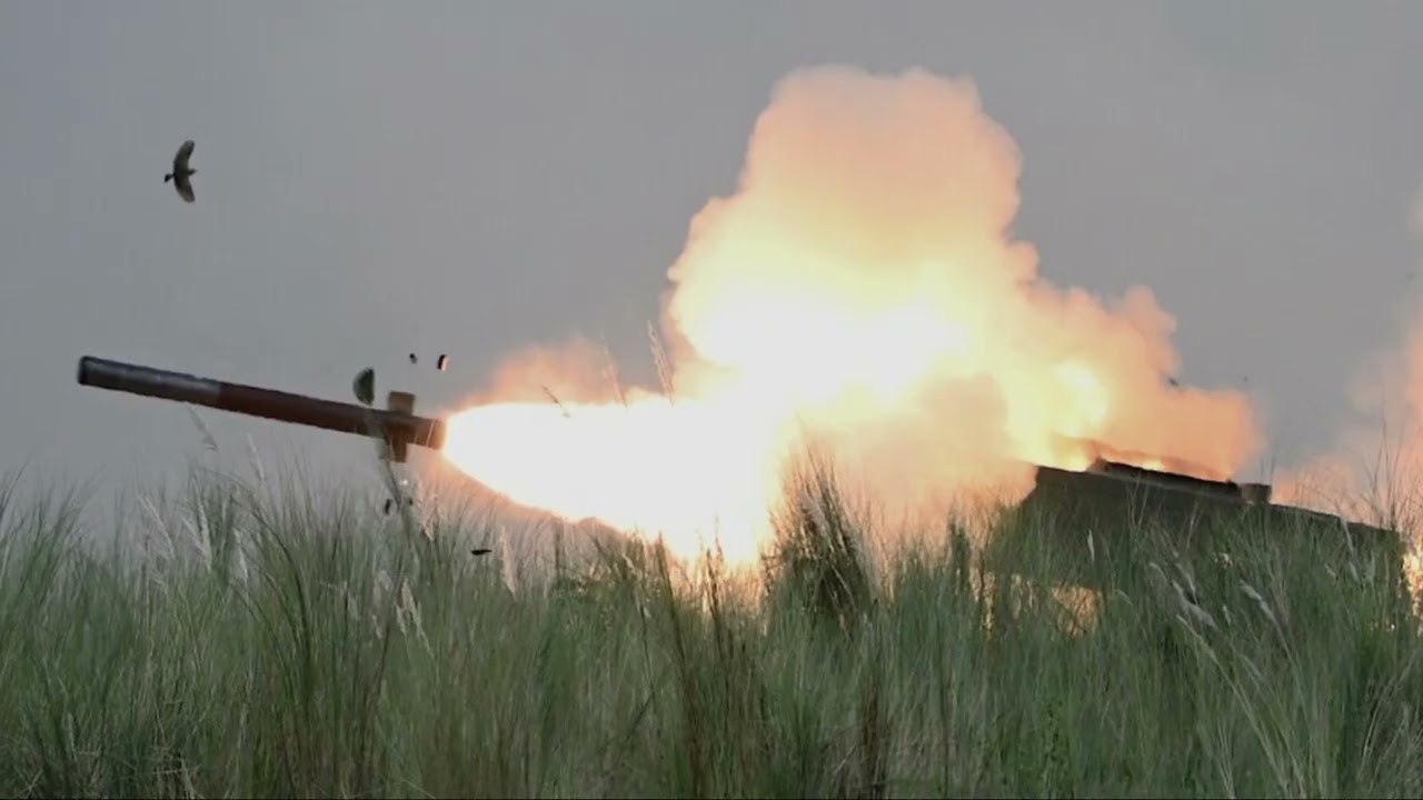Ukrainian missile flew a meter from the operato...