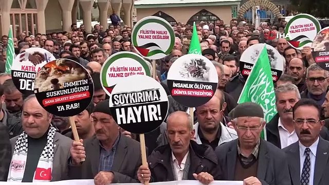 Van'da İsrail'in Gazze'deki hastaneye saldırısı protesto edildi