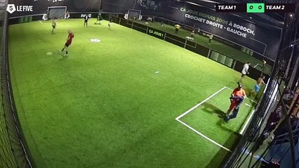 AMINE 18/10 à 21:02 - Football Ronaldo (LeFive Bobigny)