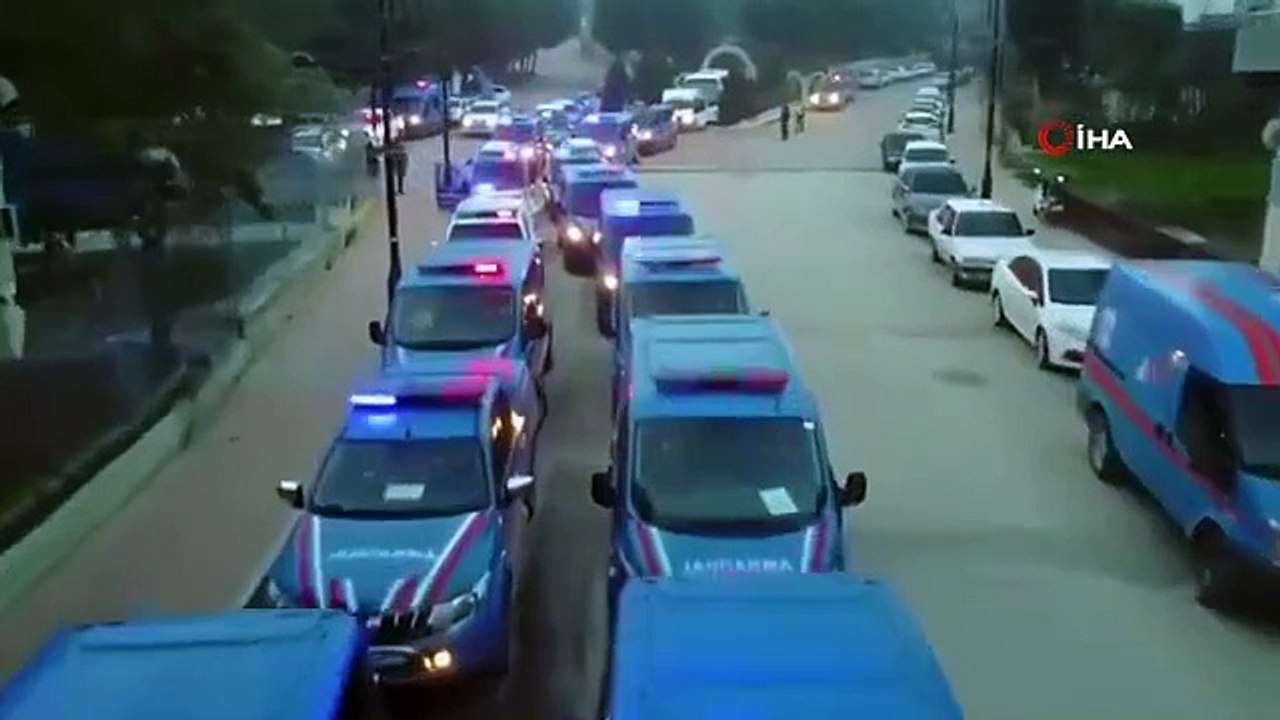 Terres vendues illégalement dans la forêt de Pendik vues du ciel