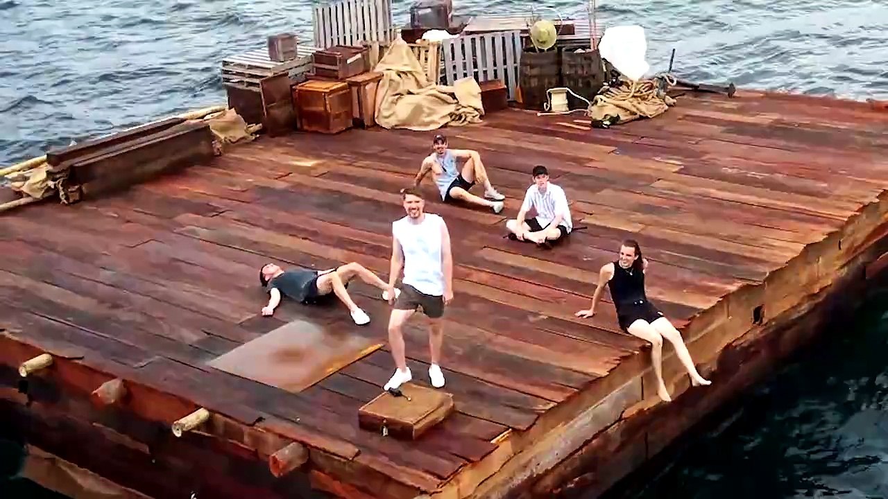 7 Days Stranded At Sea