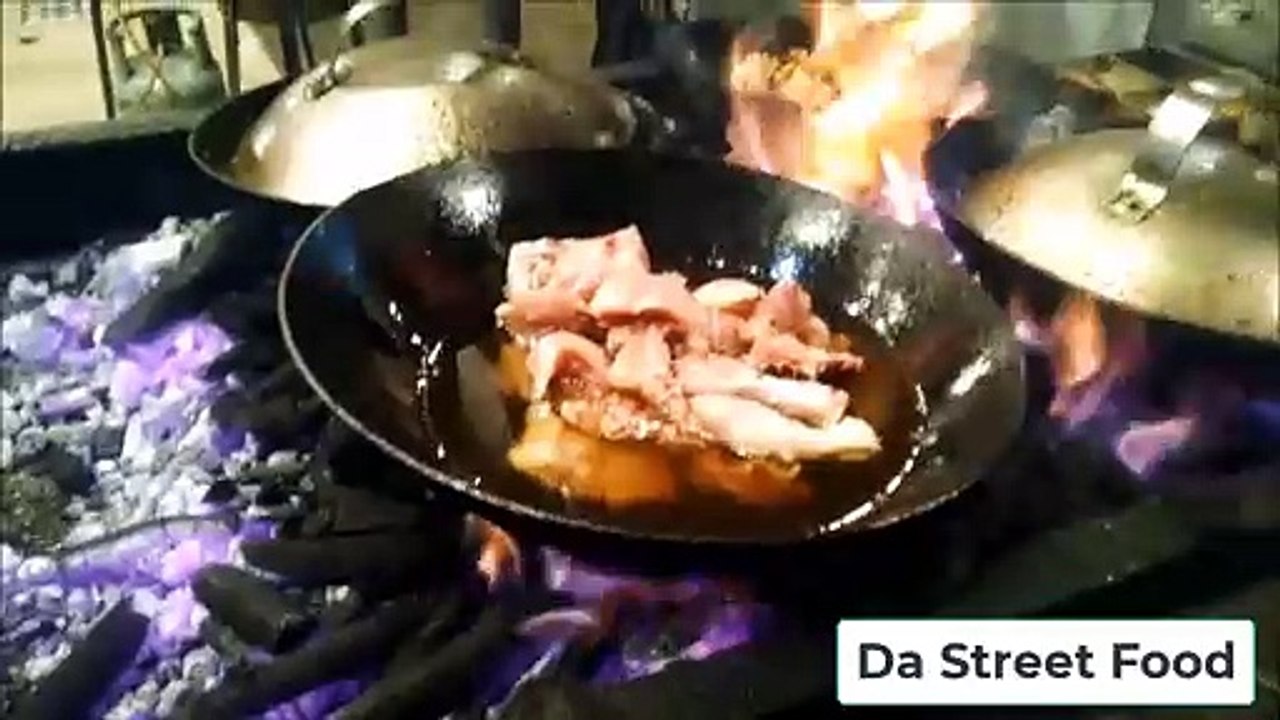 Famous Restaurant Style Chicken Karahi at street food