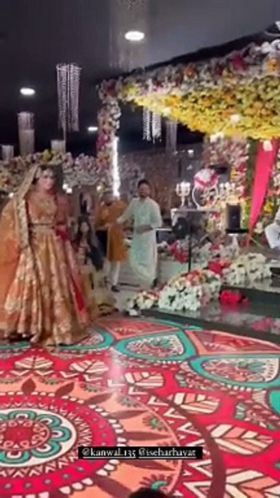 Kanwal Aftab and Sehar Hayyat Beautiful Dance Performance
