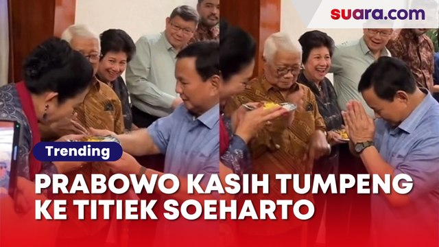 Prabowo Kasih Tumpeng ke Titiek Soeharto Saat Ulang Tahun, Publik: Bismillah Bersatu Kembali