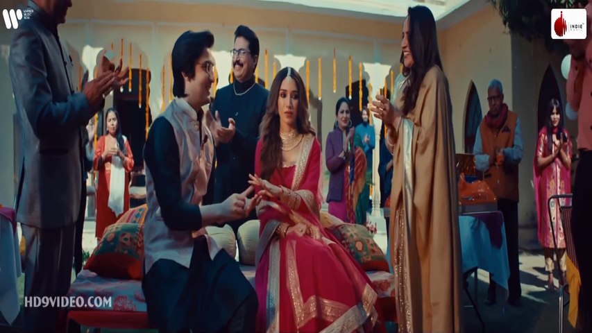Uff Official Video | Shreya Ghoshal | Mohsin Khan | Heli Daruwala | Shreyas Puranik | Kumaar