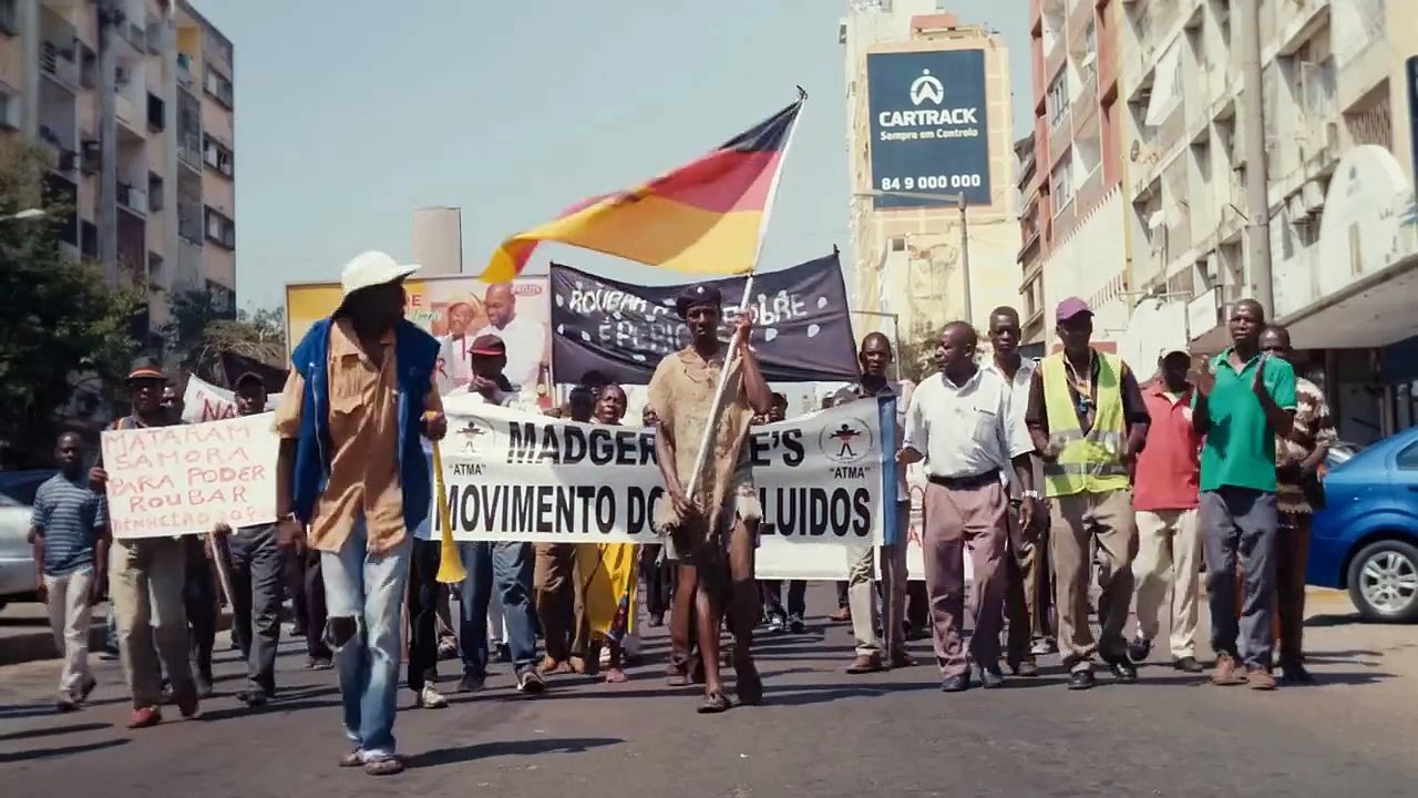 The Homes We Carry Trailer OmeU