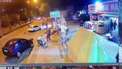 Konya'da galeri önünde kavga çıktı, baba ve oğul saldırıya uğradı