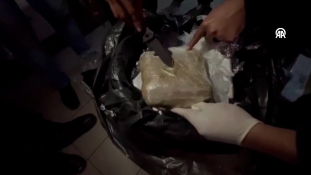 Diyarbakır'da ayran makinelerinde 35 kilogram esrar ele geçirildi