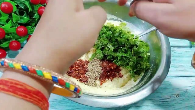 मूंग दाल मसाला पूरी ऐसे बनाएंगे तो कचौडी़ खस्ता खा...ूल जाएंगे मूंग दाल मसाला पूरी न्यू रेसिपी Daal