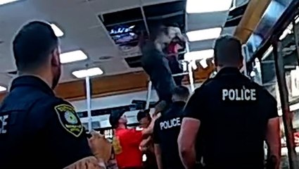 Squatter found sleeping in ceiling of restaurant in Oklahoma