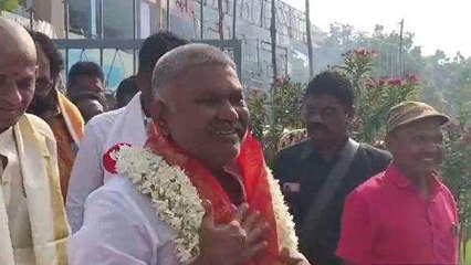 అనంతపురం జిల్లా: ఆలయ చైర్మన్ గా మురళి ప్రసాద్ రెడ్డి ప్రమాణస్వీకారం