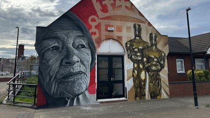 Liverpool headlines 19 October : man dies following collision on The Strand