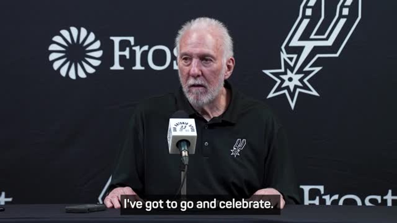 Yeah baby! - Pop and Hammon celebrate Aces' WNBA title